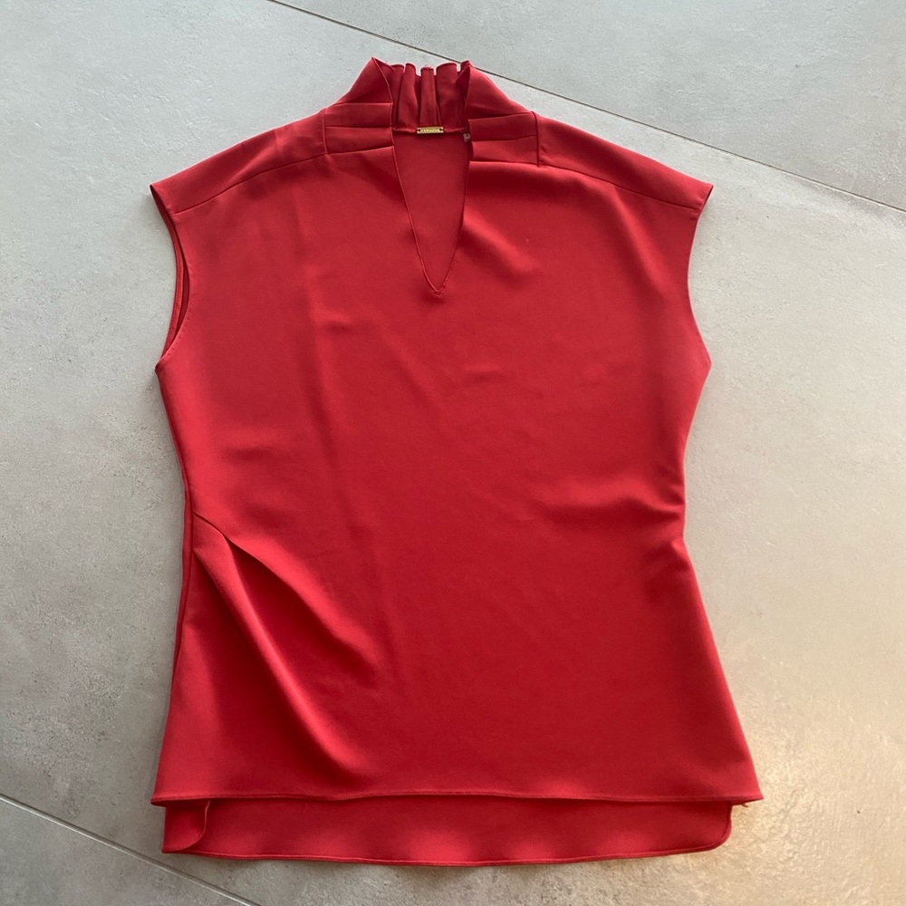 Red Elie Tahiti Sleeveless Top Size S.